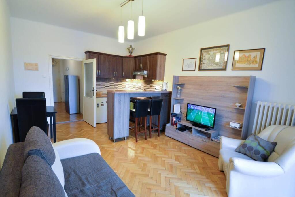 City Center Apartment 德布勒森 外观 照片